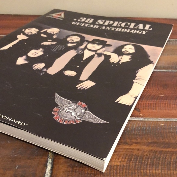 ⭐️ .38 Special Guitar Anthology Book Music - Picture 4 of 7